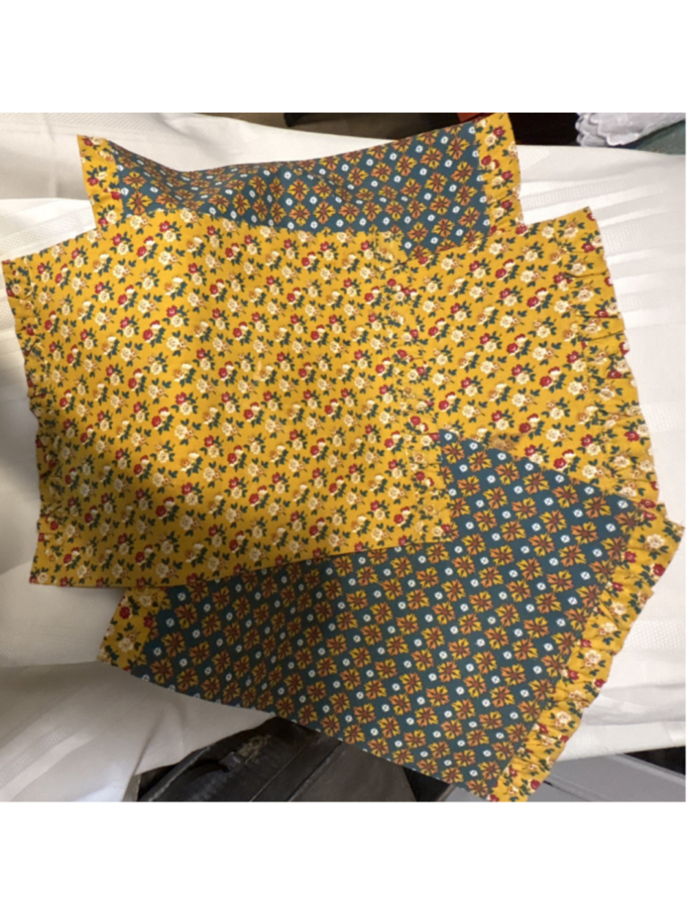 Cotton Rectangular Placemats Set of 4 Yellow Blue Floral Geometric Pattern